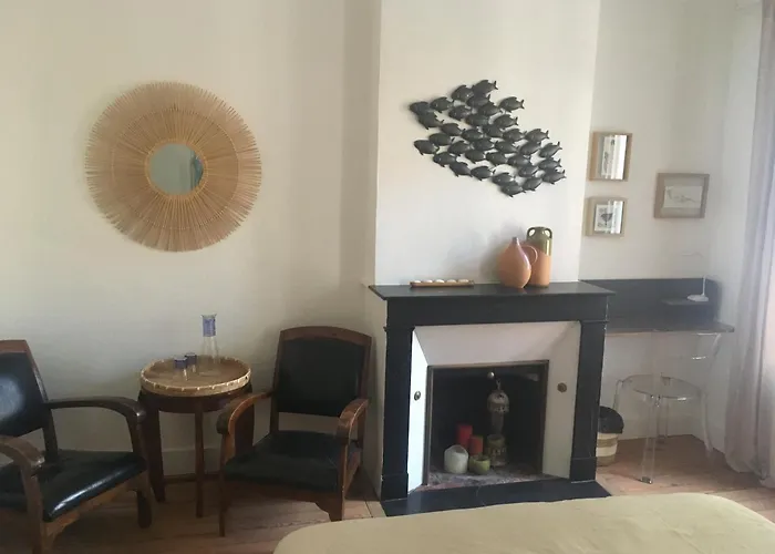 La Canopée Bed and breakfast